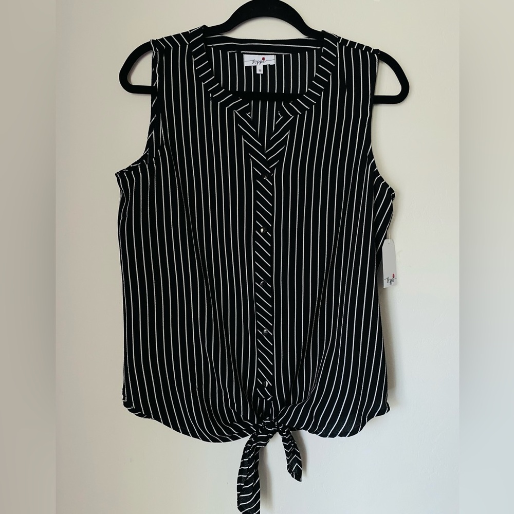 Poppi Black and White Tank Blouse - M